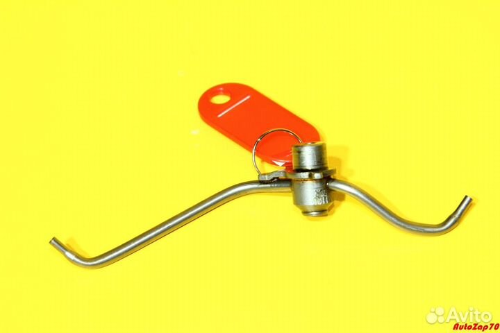 Audi Q7 4M Маслянный жиклер