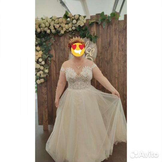Свадебное платье