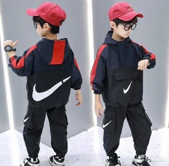 Костюм детский новый