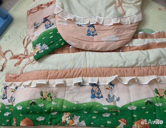 Бортики в детскую кроватку, комплект