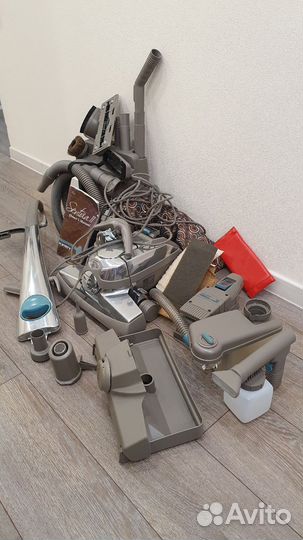 Пылесос Kirby G10E