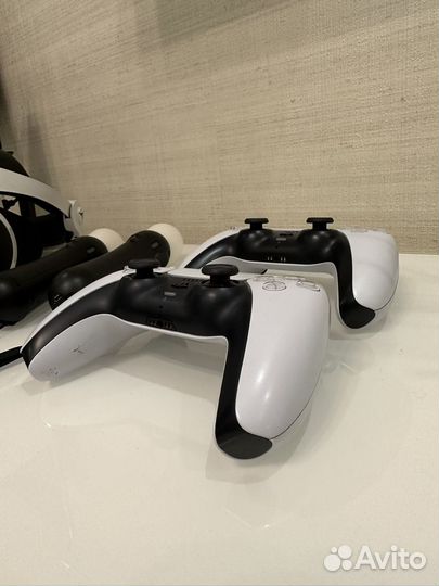 Sony playstation 5 ps5 с дисководом 2 джойстика