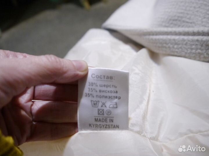 Пальто демисезон в составе шерсть