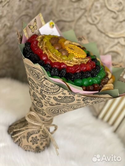 Букет из сухофруктов