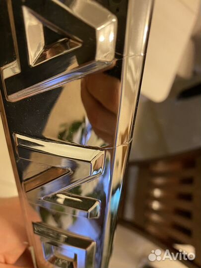 Накладка крышки багажника тойота ленд круизер 200