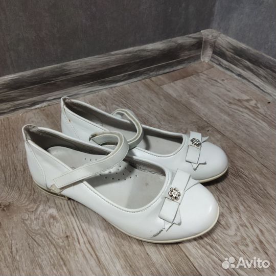 Туфли для девочки размер 33