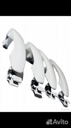 Ручки дверей наружные на Лада Весту в цвет