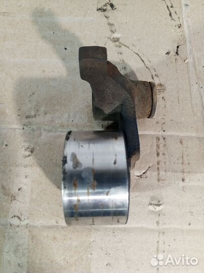 Ролик-натяжитель ремня грм Hyundai Santa Fe