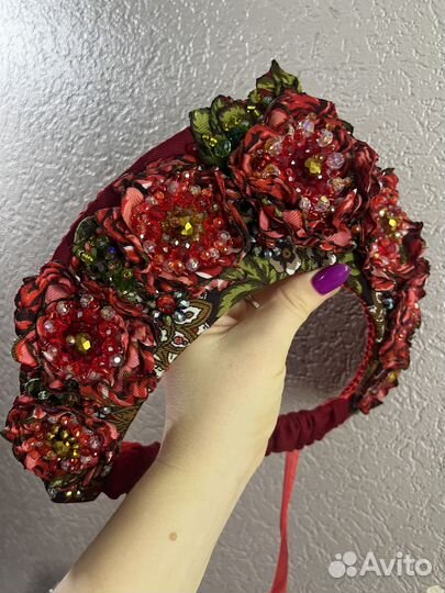 Кокошник ручной работы