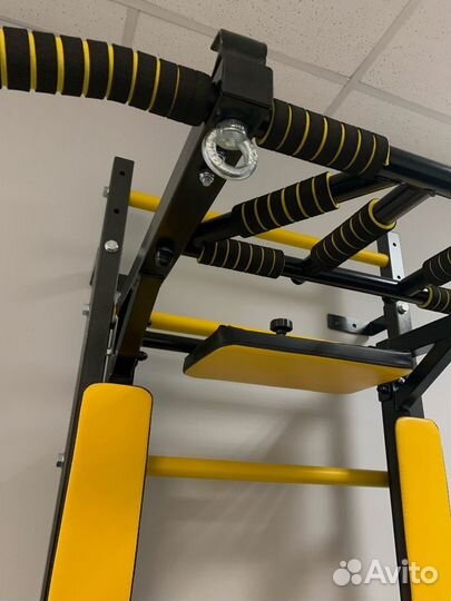 Шведская стенка с турником и брусьями