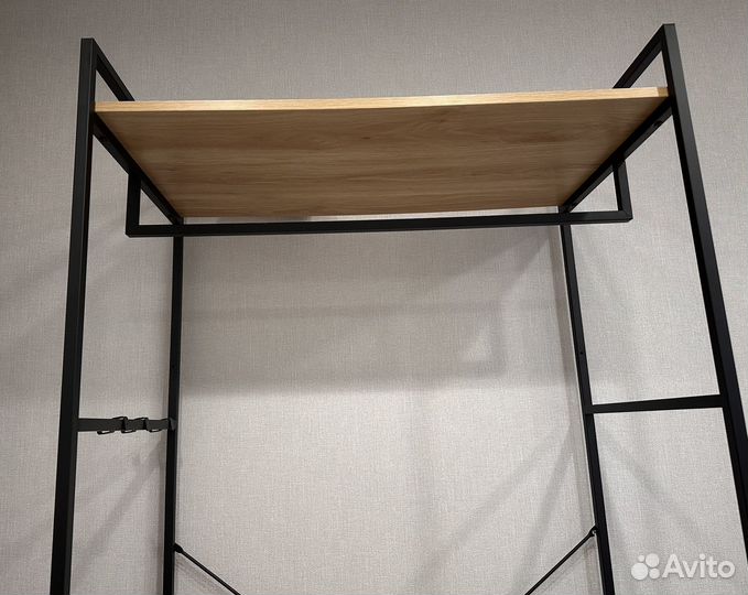 Вешалка для одежды напольная в прихожую