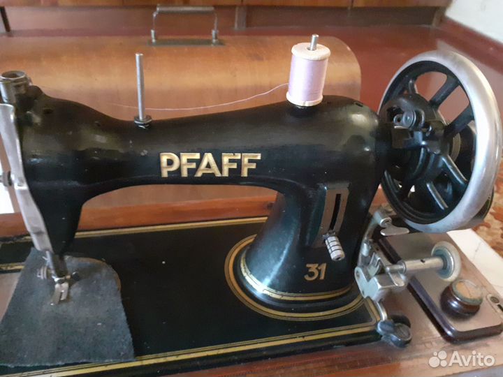 Швейная машинка pfaff
