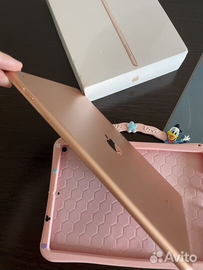 iPad 8 - го поколения 32 gb wifi