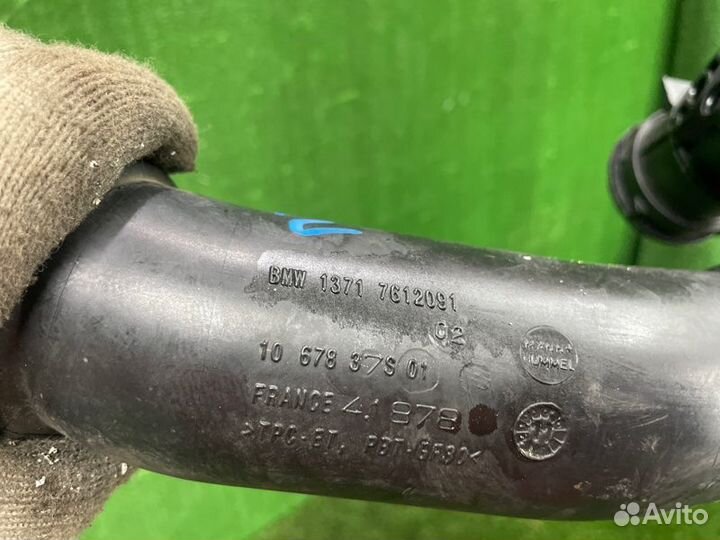 Патрубок интеркулера левый Bmw 5 F10 N20B20 2011