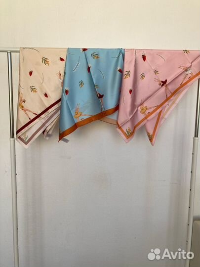 Шёлковый платок с балеринами