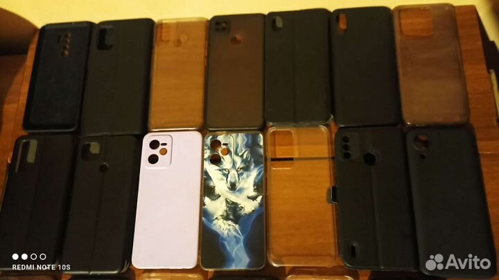 Чехлы на телефон