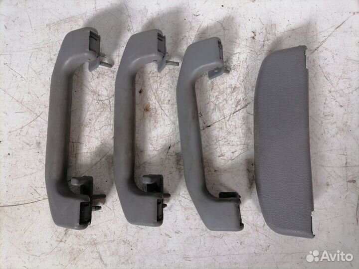 Ручка потолочная Nissan Primera P11 2.0 16V 1999