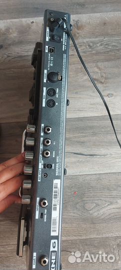Процессор для бас гитары Bass POD XT live