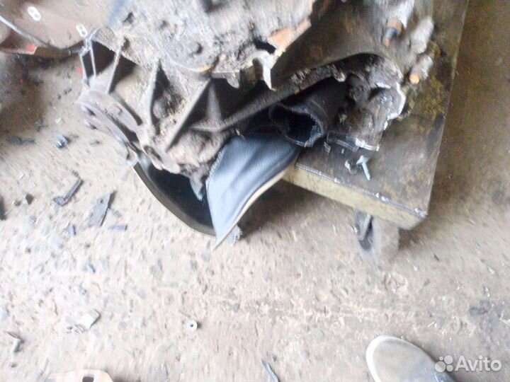 МКПП Ford Focus 2 2.0 на запчасти