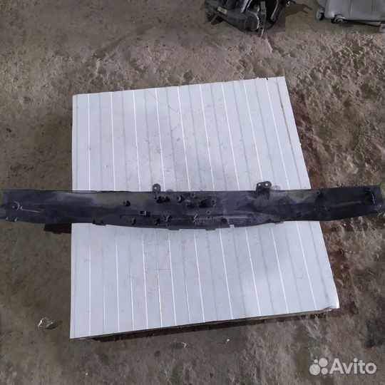 Решетка жабо Ford Focus 1 седан 1.6 2004