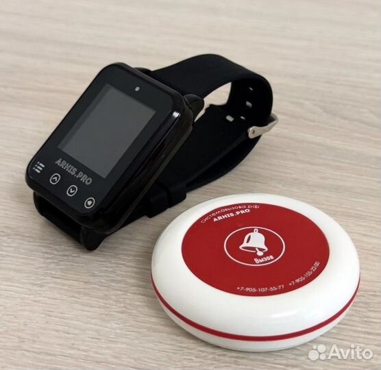 Кнопка вызова официанта и часы пейджер Элит