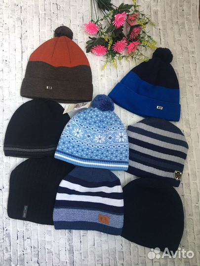 Шапка для подростка новая