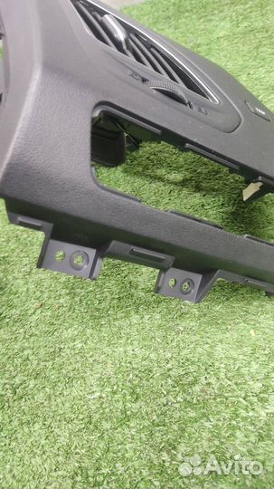 Дефлектор торпедо левый Hyundai IX35 2011