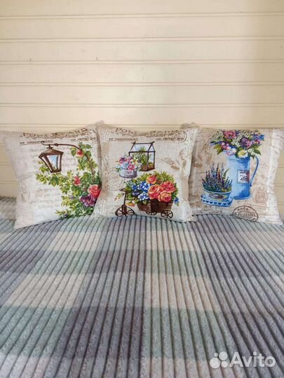 Подушка декоративная