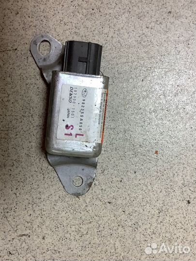 Датичик удара AIR BAG Subaru Forester левый 2002-2