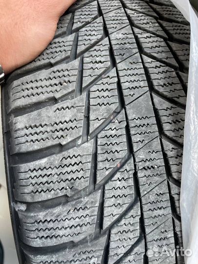 Accelera 651 215/55 R17 R