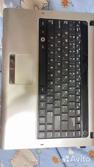 Samsung RV408, T4300, 4Gb, ssd 240Gb