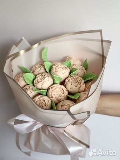 Шоколадные цветы с начинкой к Дню матери