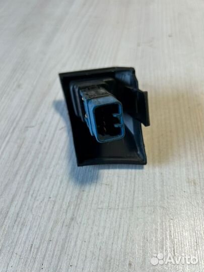 Кнопка подогрева сиденья левая Hyundai Elantra HD