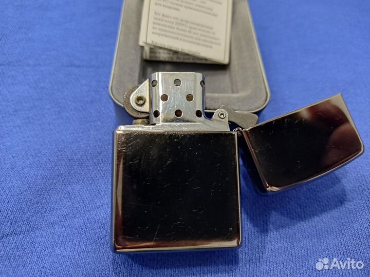 Зажигалка Zippo