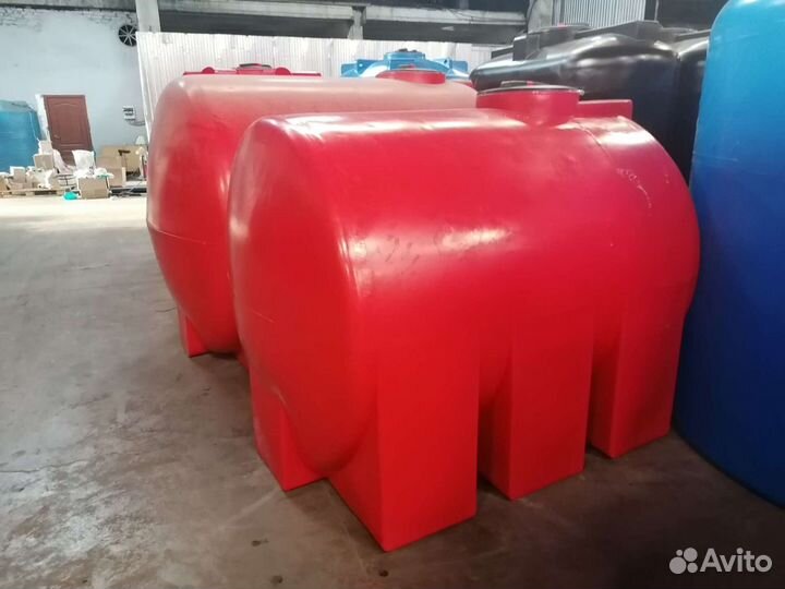 Ёмкость / бочка пластиковая