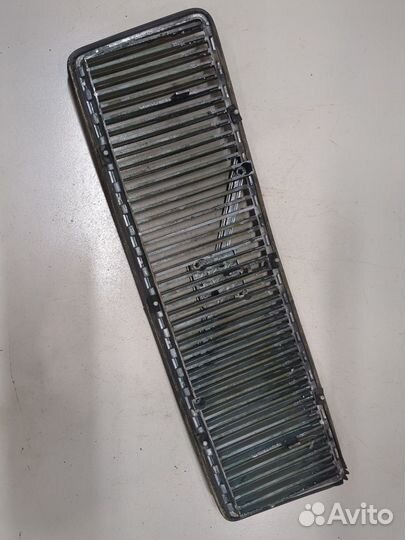 Решетка радиатора Volvo 850, 1997