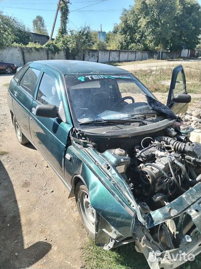 ВАЗ 2112 1.6 МТ, 2004, битый, 250 000 км