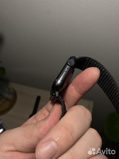 Apple Watch Series 5 44 мм черные