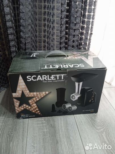 Мясорубка Scarlett SC-MG45M30, черный