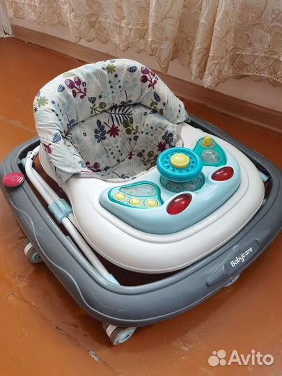 Ходунки и стульчик для купания