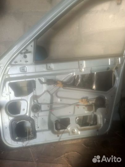 Дверь передняя левая ваз 2110