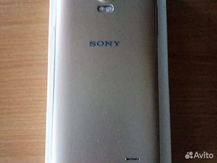 Sony Xperia V, 8 ГБ