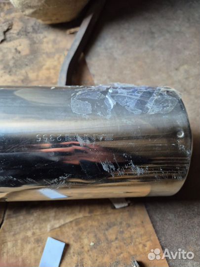 Глушитель от мотоцикла Honda Bros 650