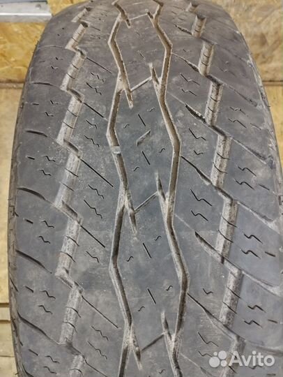 Toyo Open Country A/T Plus 275/65 R17