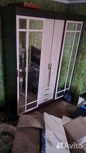 Шкаф купе с зеркалом бу