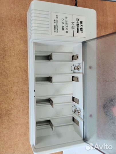 Зарядное устройст акб типа крона, R20, AA, AAA