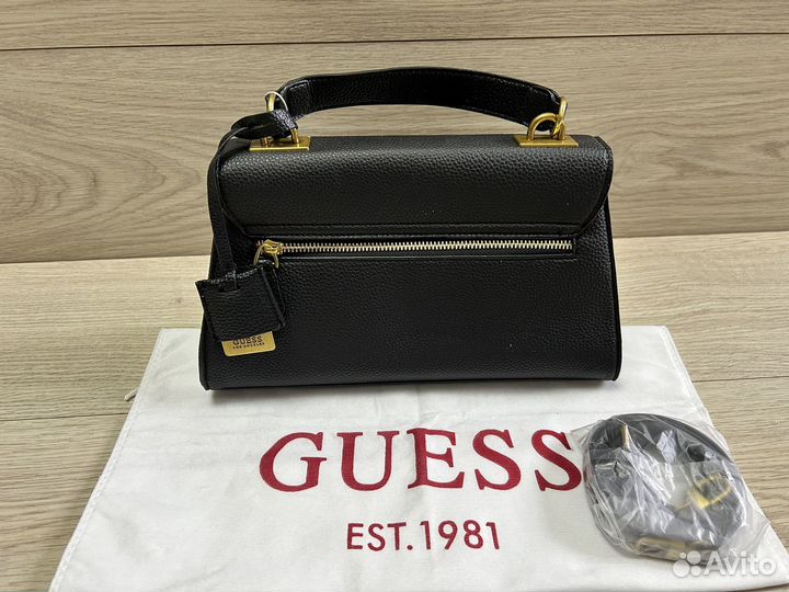 Сумка Guess черная новая