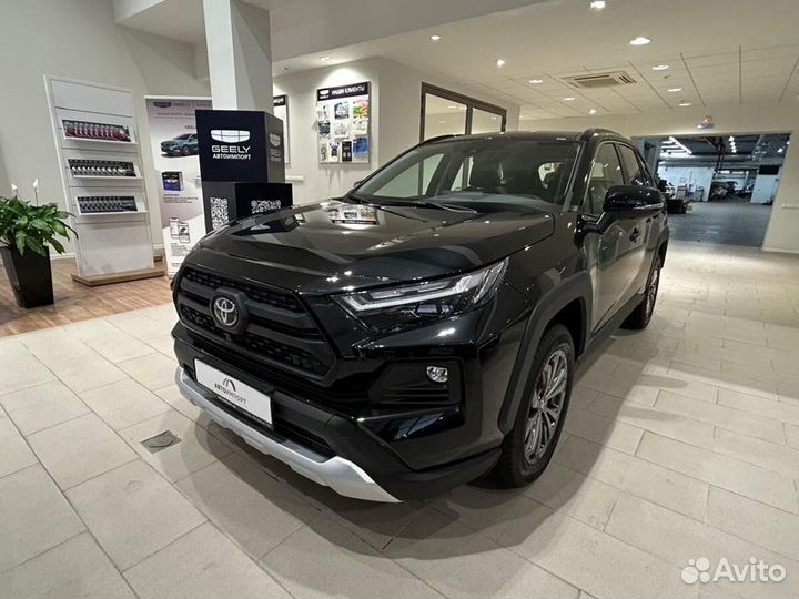 Toyota RAV4 2.0 CVT, 2024