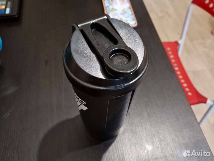 Шейкер спортивный