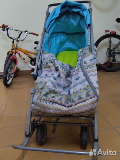 Детские зимние санки на колесах